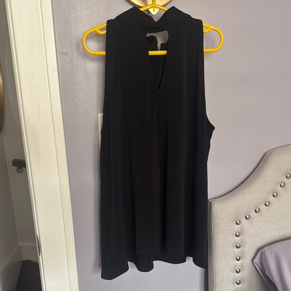 Sleeveless Black Blouse